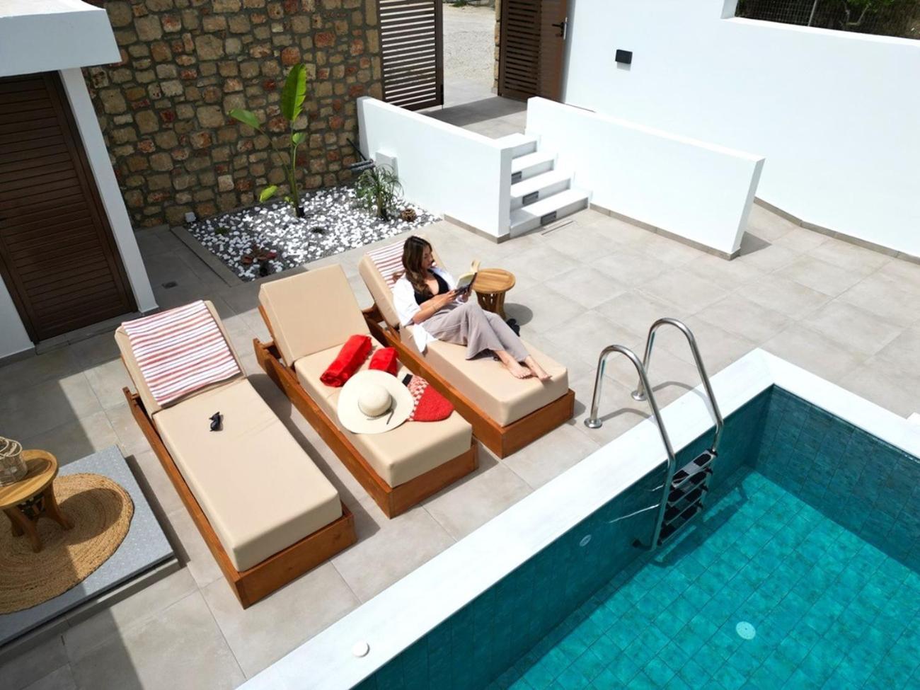 Valantina'S & Mannouel Lardos Luxury Villas Εξωτερικό φωτογραφία