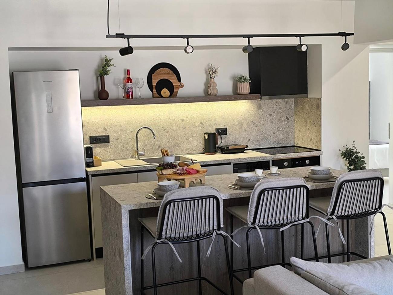 Valantina'S & Mannouel Lardos Luxury Villas Εξωτερικό φωτογραφία